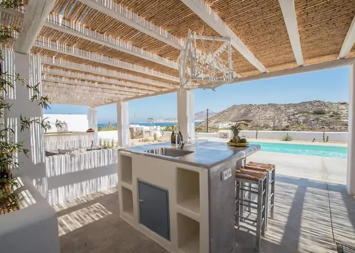 Sole, Pool, Jacuzzi, Seaview Stelida (Naxos)