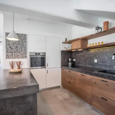 Sole, Pool, Jacuzzi, Seaview 빌라 *